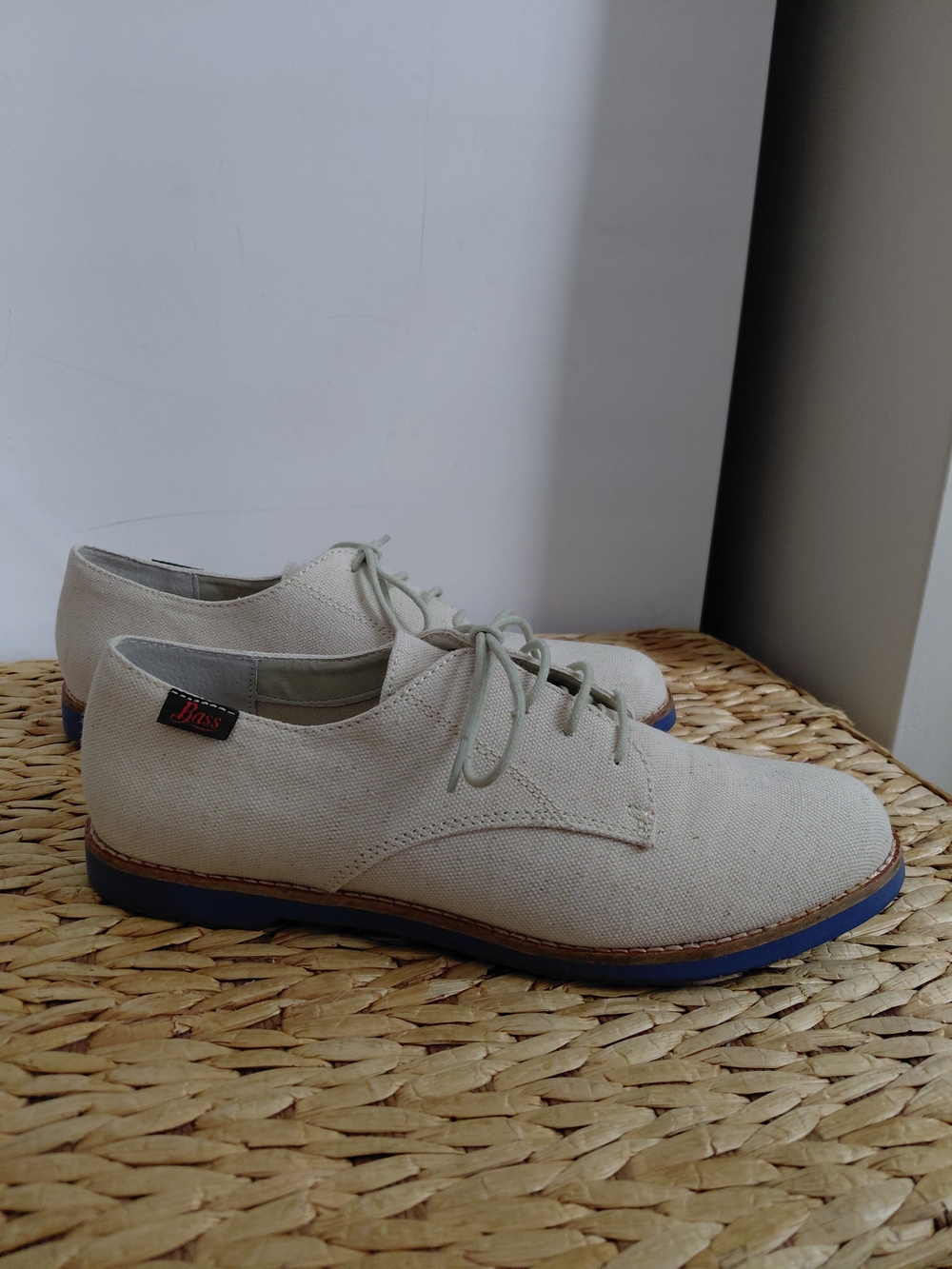 Women's G.H. Bass & Co. Beige Elly Canvas Oxfords with Blue Sole-9